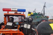 목포해경, 홍도 해상 어획량 축소기재 중국어선 2척 나포